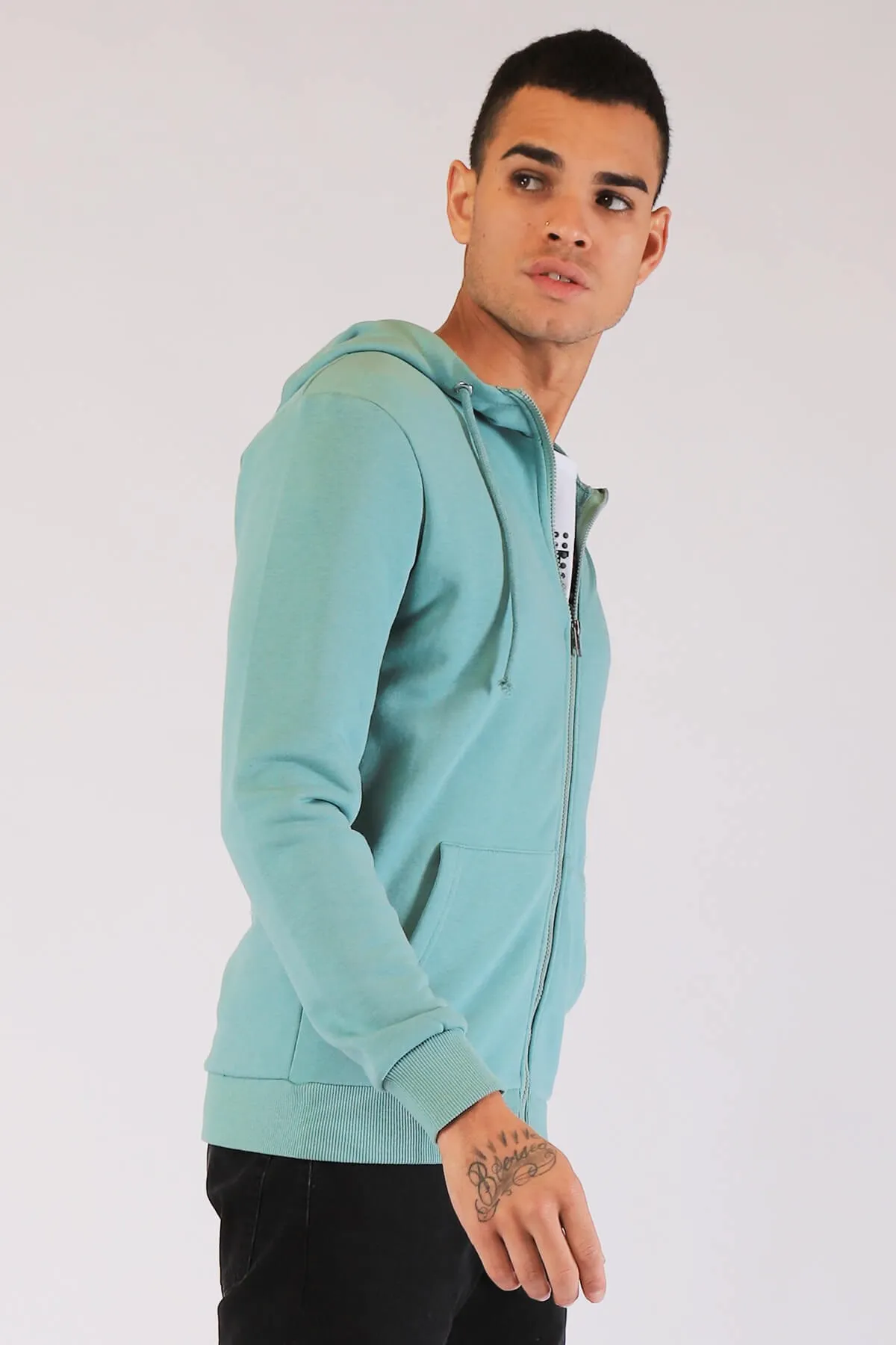 Tarik